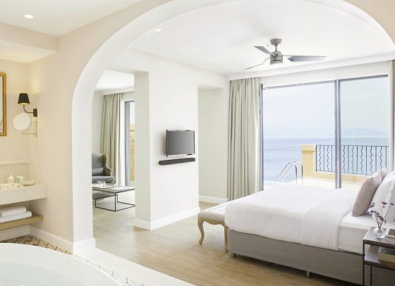 Nido, Mar-Bella Collection - Wohnbeispiel Suite Deluxe Privat-Pool (Zimmercodierung WDR)