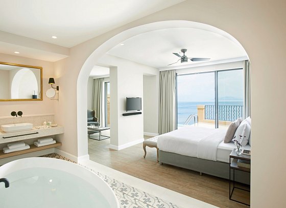 Nido, Mar-Bella Collection - Deluxe Suite Private Pool