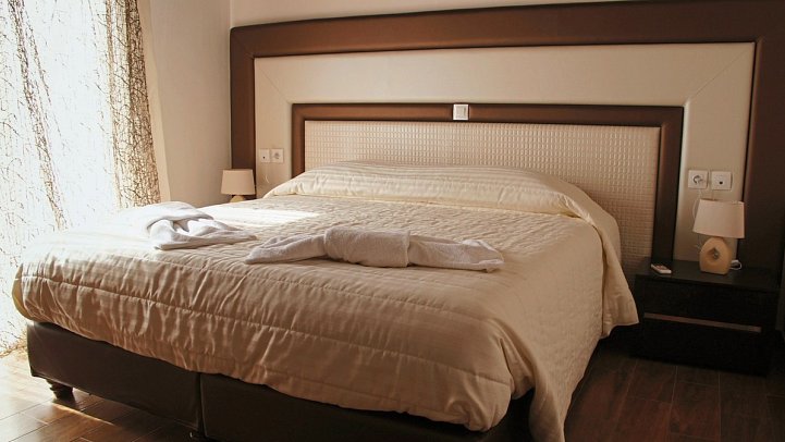 Villa & Apartments Sissy - Wohnbeispiel Villa Meerblick (Zimmercodierung V1M)