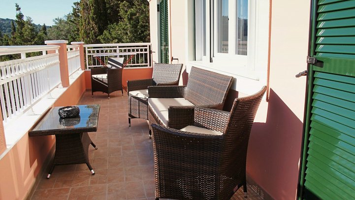 Villa & Apartments Sissy - Wohnbeispiel Villa Meerblick (Zimmercodierung V1M)