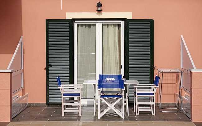 Villa & Apartments Sissy - Wohnbeispiel Studio Meerblick (Zimmercodierung S1M)