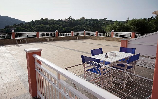 Villa & Apartments Sissy - Wohnbeispiel Apt. 1 Schlafzimmer Meerblick (Zimmercodierung A2M)