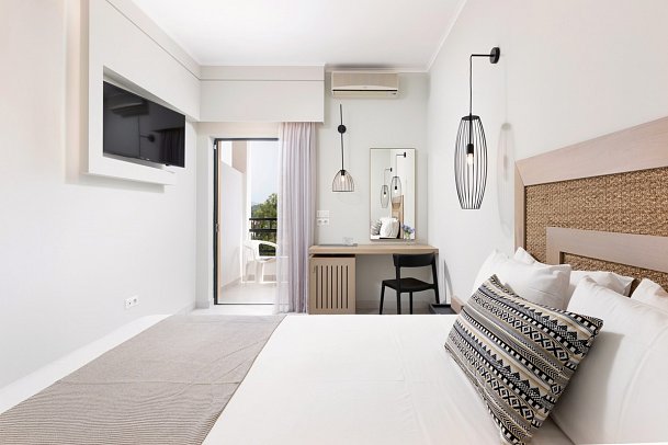 Paradise Hotel Corfu - Wohnbeispiel Doppelzimmer Superior Meerblick (Zimmercodierung DSM)