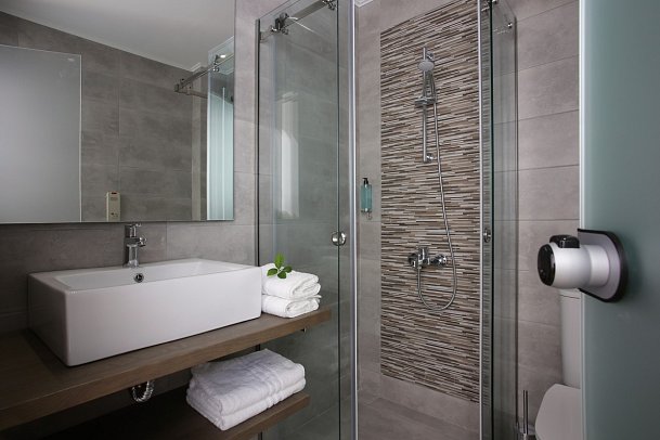 Paradise Hotel Corfu - Wohnbeispiel Doppelzimmer Superior Gartenblick (Zimmercodierung DSG)