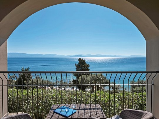 Aeolos Beach Resort - Wohnbeispiel Bungalow Superior Meerblick (Zimmercodierung BSM)