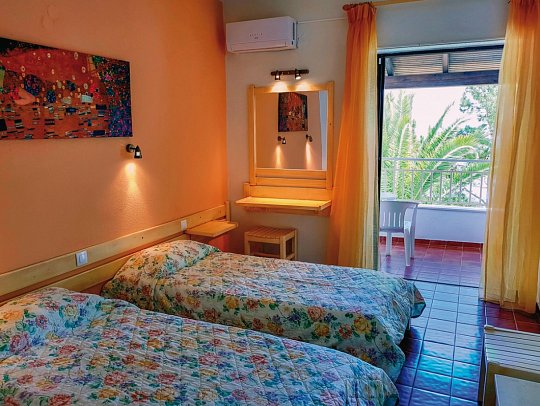 Nautilus - Wohnbeispiel Doppelzimmer seitl. Meerblick (Zimmercodierung DBN)