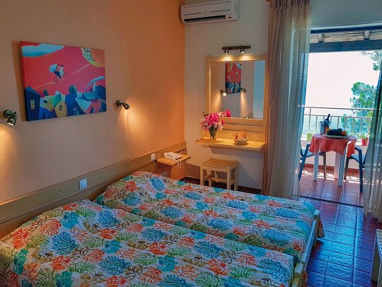 Nautilus - Wohnbeispiel Doppelzimmer seitl. Meerblick (Zimmercodierung DBN)