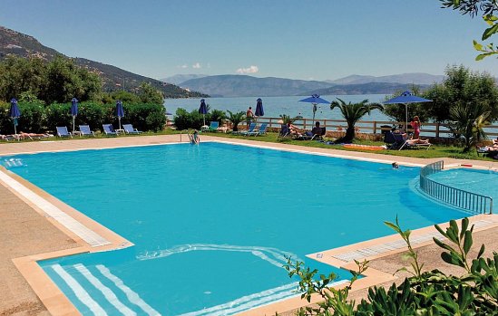 La Riviera Barbati Seaside Luxurious Apartments & Villas