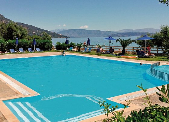 La Riviera Barbati Seaside Luxurious Apartments & Villas