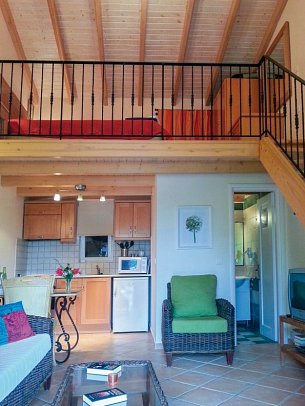 La Riviera Barbati Seaside Luxurious Apartments & Villas - Wohnbeispiel Studio Gartenblick (Zimmercodierung SBG)