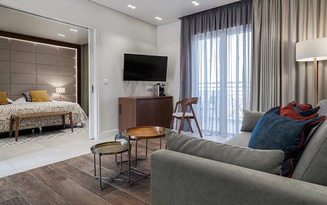 Mareblue Beach Corfu Resort - Wohnbeispiel Suite (Zimmercodierung WB1)