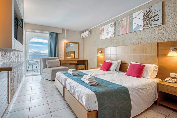 Albatros Hotel - Wohnbeispiel Doppelzimmer Meerblick (Zimmercodierung DBM)
