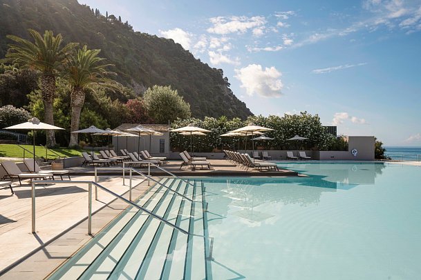 Domes of Corfu, Autograph Collection