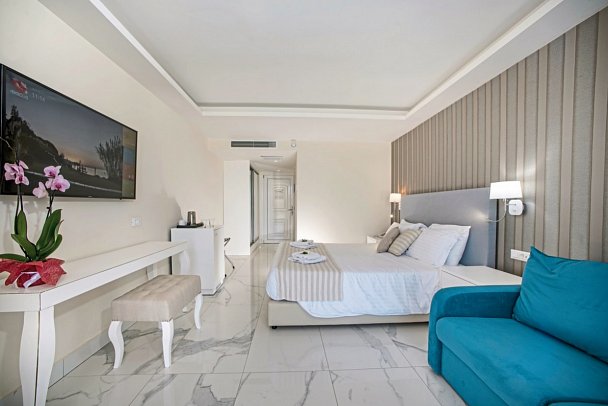 Ibiscus Hotel Corfu - Wohnbeispiel Doppelzimmer Swim-Up (Zimmercodierung DBQ)
