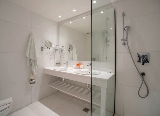 Ibiscus Hotel Corfu - Wohnbeispiel Suite Meerblick Privatpool (Zimmercodierung W1R)