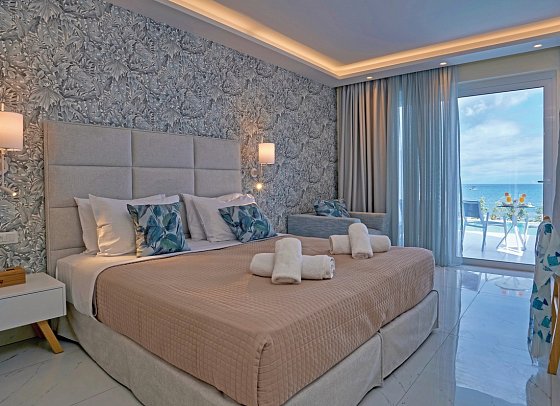 Ibiscus Hotel Corfu - Wohnbsp. Doppelzimmer Meerblick beheizbarer Privat-Pool (Zimmercodierung D1R)