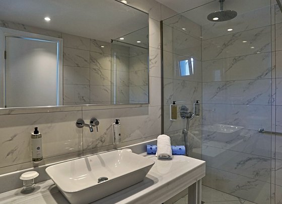 Ibiscus Hotel Corfu - Wohnbeispiel Bad