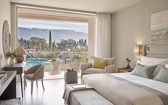 Ikos Odisia - Wohnbeispiel Doppelzimmer Superior Poolblick (Zimmercodierung DSP)