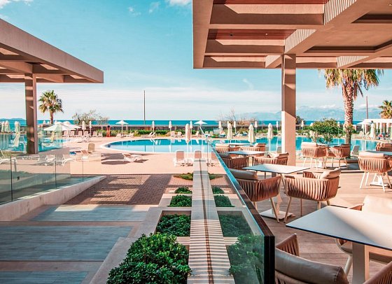 Almyros Beach Resort & Spa