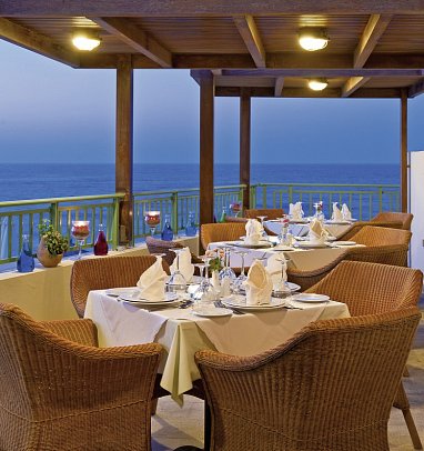 Giannoulis Grand Bay Beach Resort