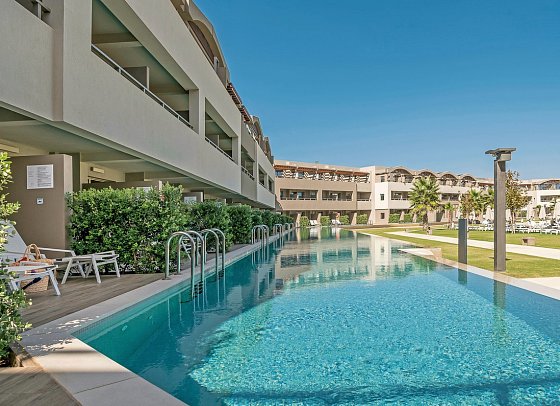 Euphoria Resort - Wohnbeispiel Doppelzimmer Gemeinschaftspool (Zimmercodierung DB1)