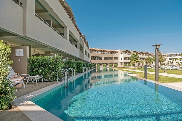 Euphoria Resort - Wohnbeispiel Doppelzimmer Gemeinschaftspool (Zimmercodierung DB1)