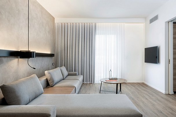 Euphoria Resort - Wohnbeispiel Suite Familie Poolblick (Zimmercodierung WIP)