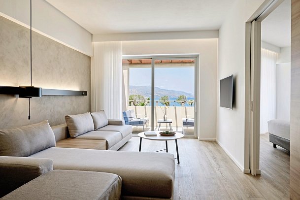 Euphoria Resort - Wohnbeispiel Suite Familie seitlicher Meerblick (Zimmercodierung WIN)