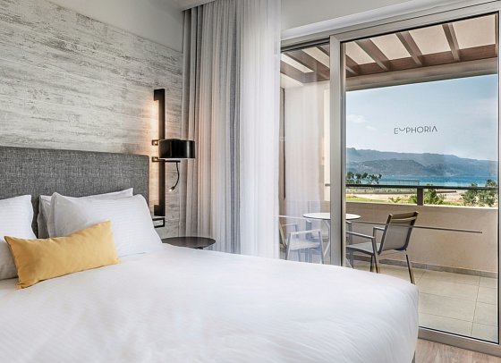 Euphoria Resort - Wohnbeispiel Suite Familie seitlicher Meerblick (Zimmercodierung WIN)