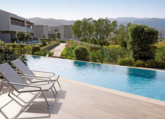 Euphoria Resort - Wohnbeispiel Familiensuite Gemeinschaftspool (Zimmercodierung WI1)