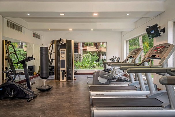 Royal Palms Beach Hotel