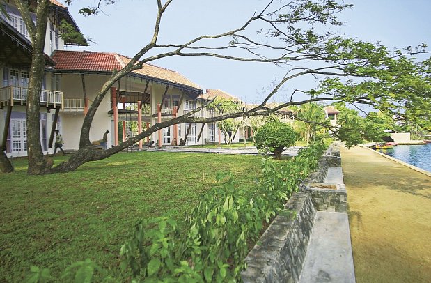 Avinya Ayurveda Bentota by Aida