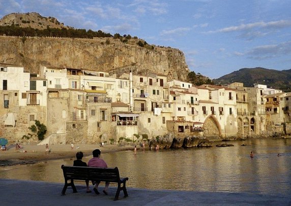 Tempel, reizvolle Landschaften und der Ätna (Premium-Variante) - Cefalù
