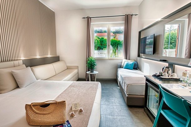 La Battigia - Wohnbeispiel Dreibettzimmer (Zimmercodierung DB2)