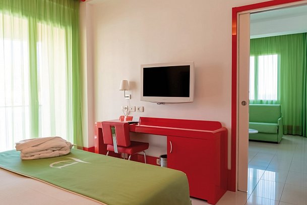 Domina Zagarella Sicily - Wohnbeispiel Familienzimmer (Zimmercodierung FB1)