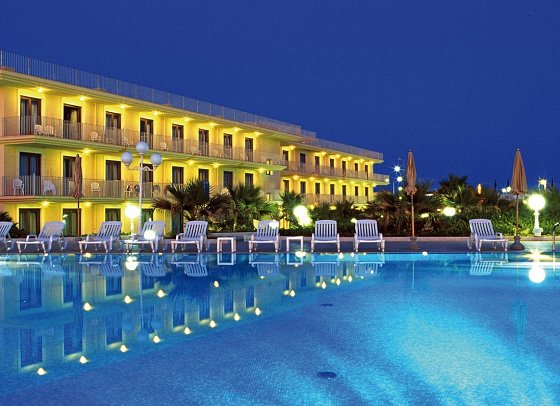 Dioscuri Bay Palace