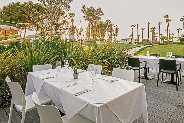 Mangia's Himera Resort