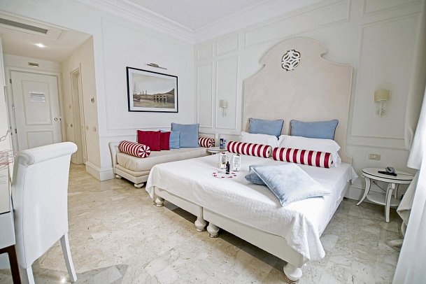 Baglio Basile - Wohnbeispiel Doppelzimmer Deluxe (Zimmercodierung DD1)