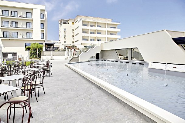 Santa Lucia Le Sabbie d'Oro