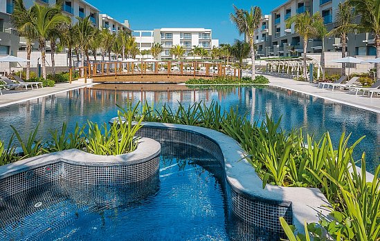 Catalonia Costa Mujeres