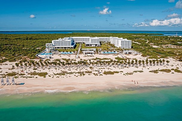 RIU Latino