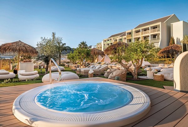 Valamar Lacroma Hotel