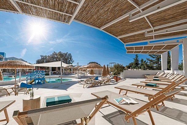 Valamar Tirena Hotel