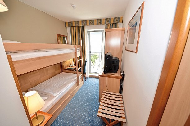 Aminess Grand Azur Hotel - Wohnbeispiel Familienzimmer Superior Meerseite (Zimmercodierung FSC)