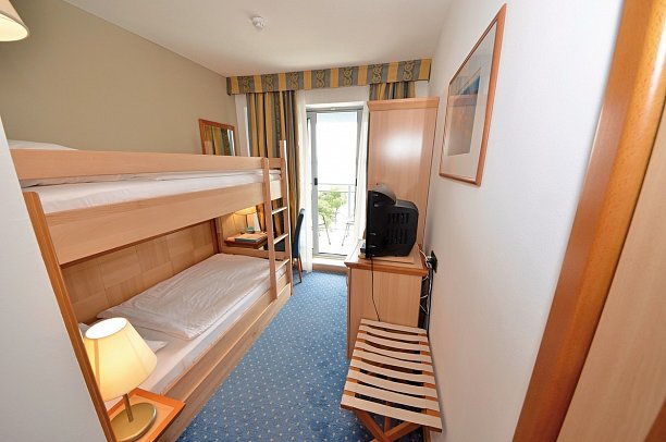 Aminess Vival Grand Azur Hotel - Wohnbeispiel Familienzimmer Superior Meerseite (Zimmercodierung FSC)