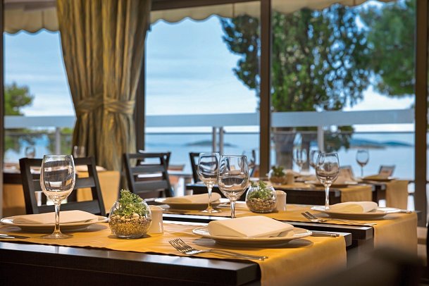 Aminess Vival Grand Azur Hotel