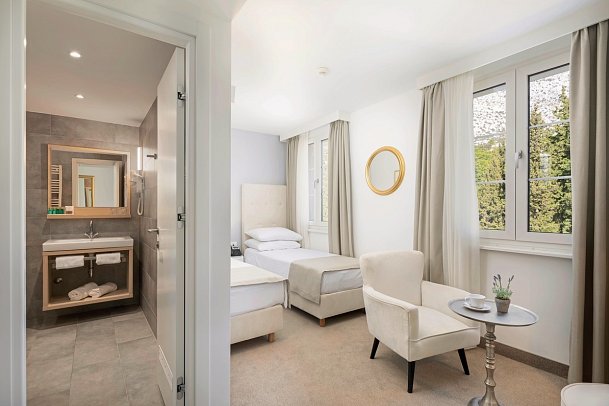 Aminess Younique Bellevue Hotel - Wohnbeispiel Doppelzimmer Haupthaus (Zimmercodierungen DBU & DC1)