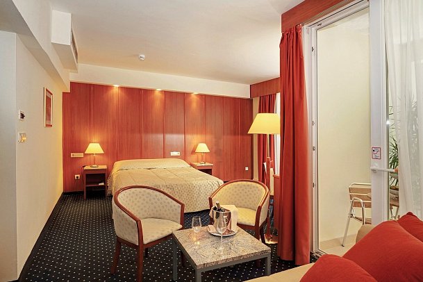Marko Polo Maradiso Hotel by Aminess - Wohnbeispiel Juniorsuite Superior (Zimmercodierung JSG)