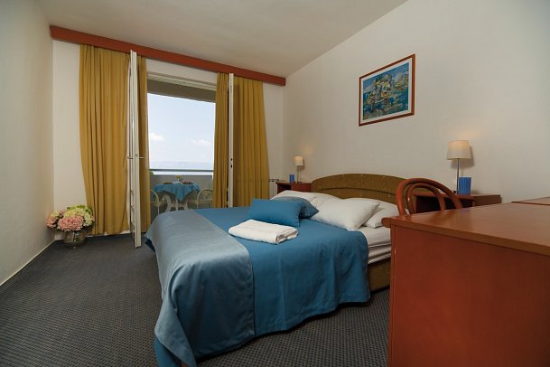 Faraon - Wohnbeispiel Familienzimmer Meerseite Balkon (Zimmercodierung FB2)