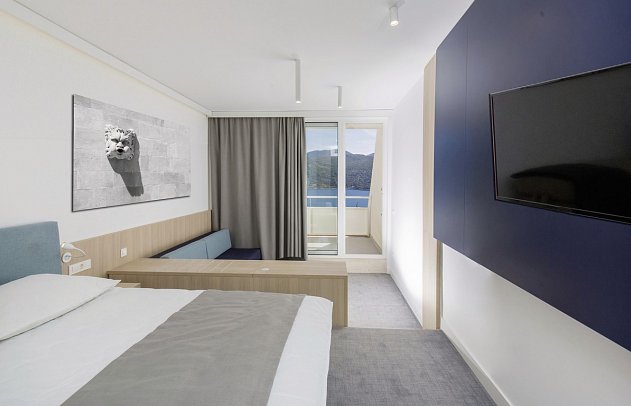 Hotel Osmine - Wohnbeispiel Familienzimmer Meerblick (Zimmercodierung FBM)